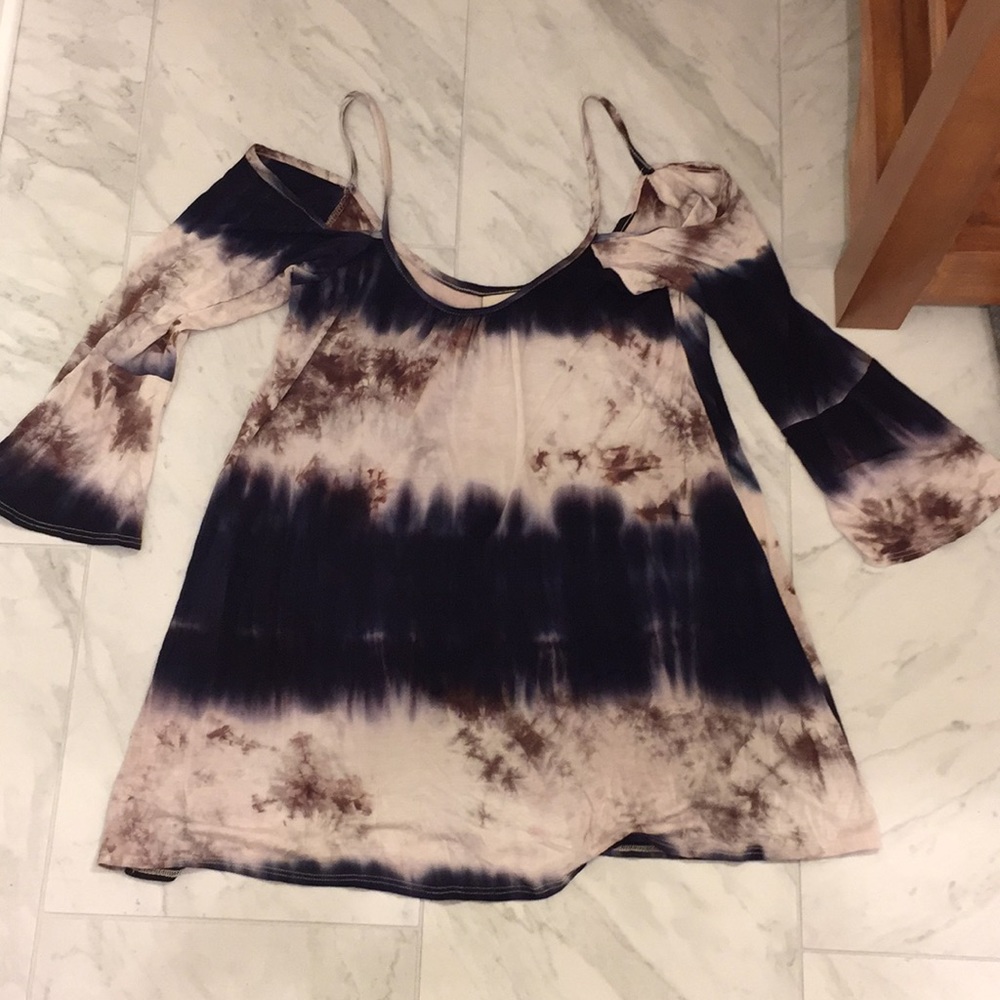 Tie dye flowy long-sleeved tunic